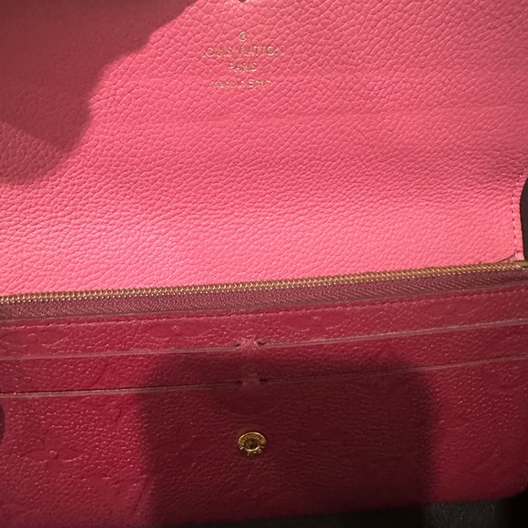 Louis Vuitton red EMPREINTE Sarah Wallet - pre loved -100% authentic - Picture 9 of 9